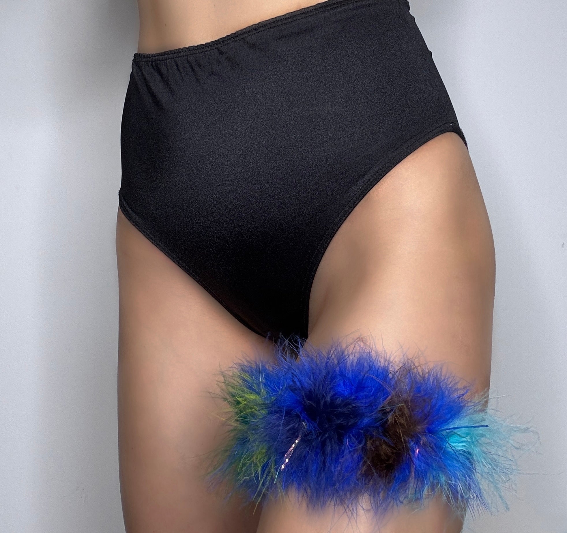 Peacock Leg Garter