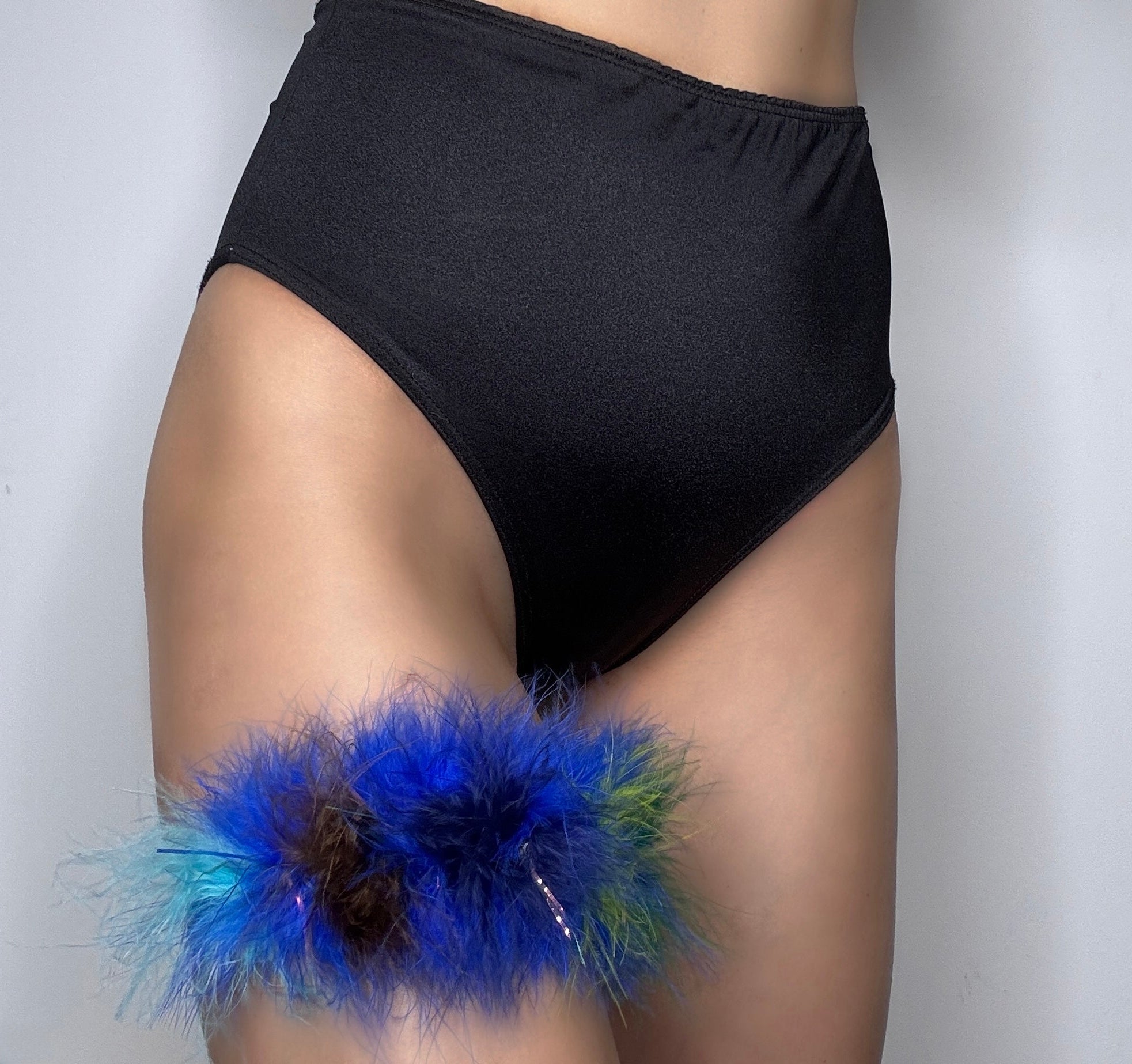 Peacock Leg Garter